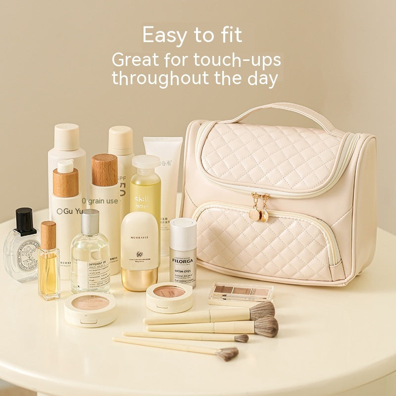 Good-looking Large Capacity Portable Cosmetic Storage Bag