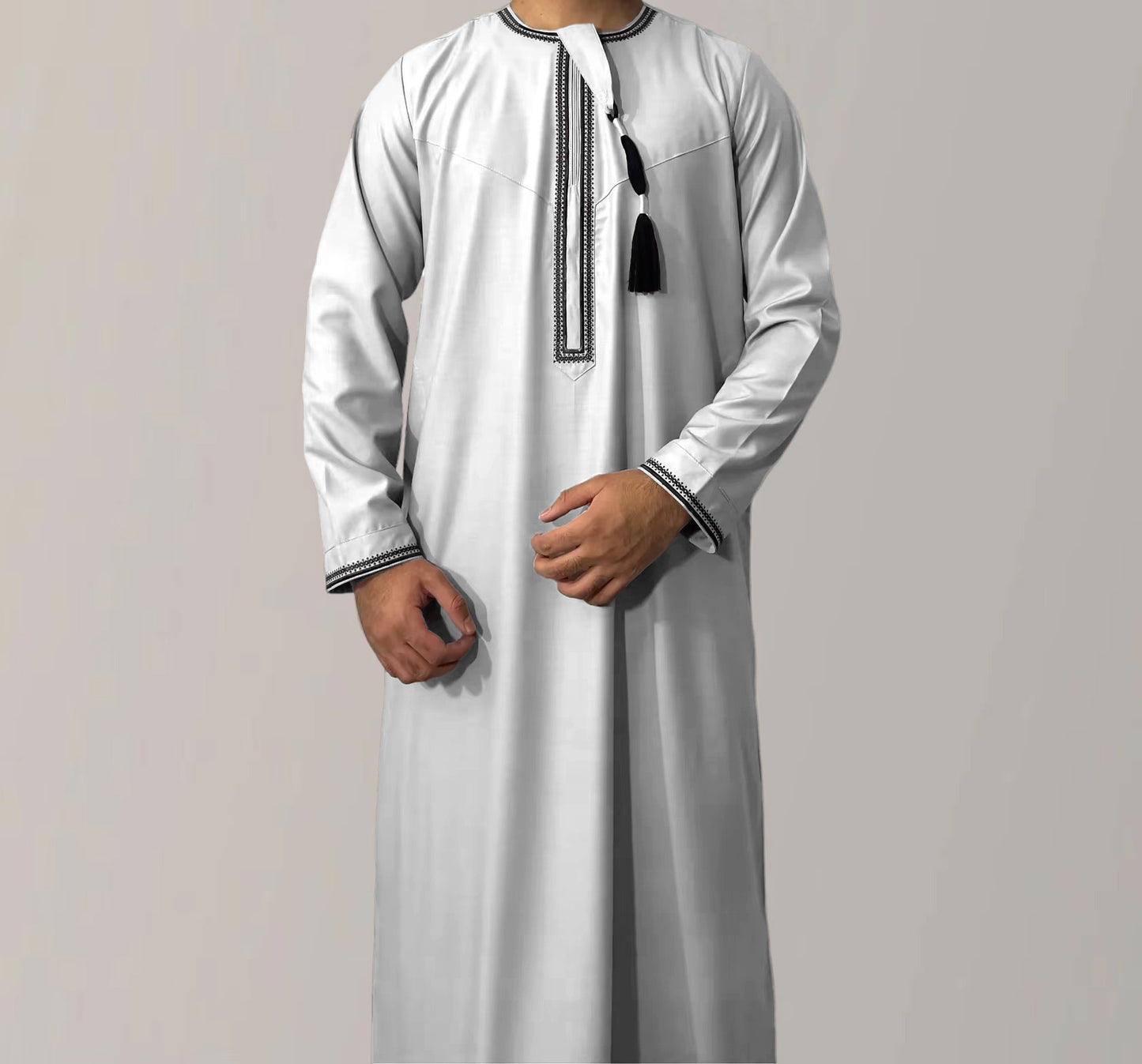 Solid Color Round Neck Embroidered Thick Tassel Oman Gowns For Men