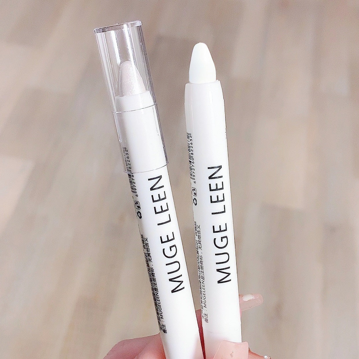 Crouching Silkworm Eye Shadow Stick