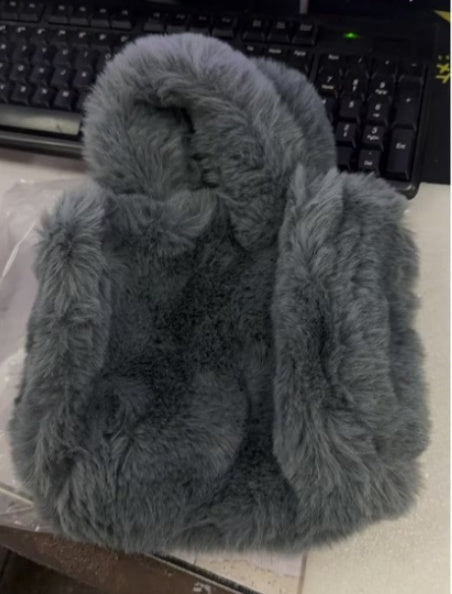 Winter Chain Plush Handbag