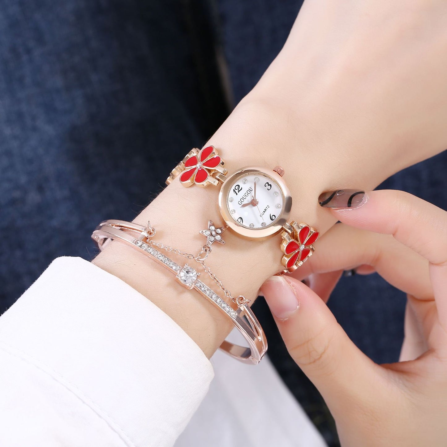 Women's Flower Disk Two-piece Bracelet Watch Set