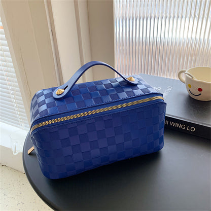 Women's Portable Cosmetic Bag