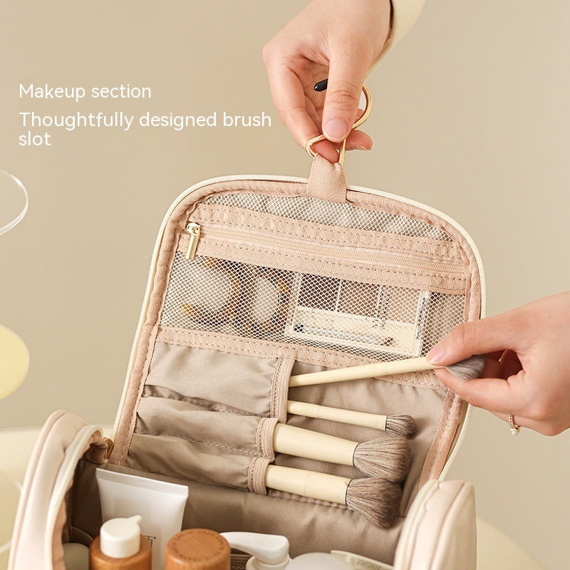 Good-looking Large Capacity Portable Cosmetic Storage Bag