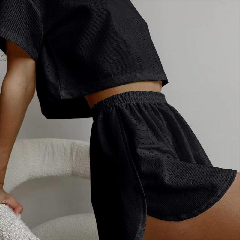 2pcs Casual Hollow Suit With Short-sleeved Crop Top And Elastic Slit Shorts