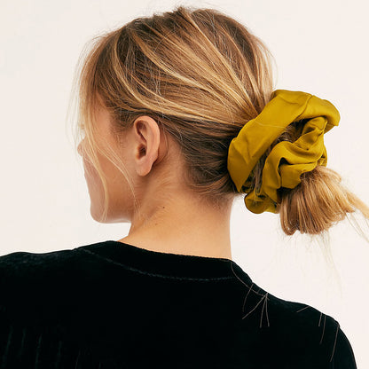 Smooth Satin Large Intestine Circle Hair Tie