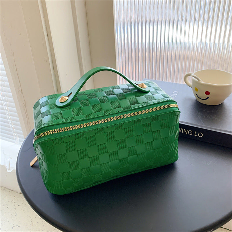 Women's Portable Cosmetic Bag