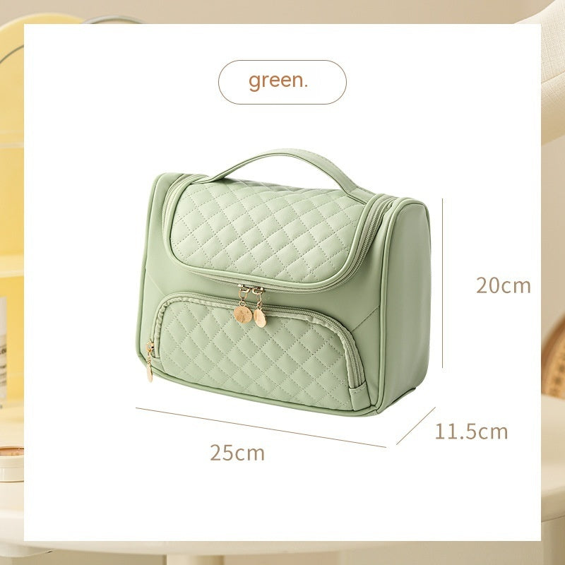 Good-looking Large Capacity Portable Cosmetic Storage Bag