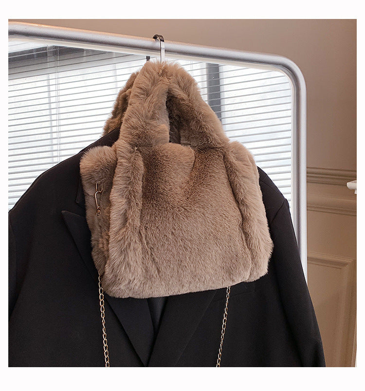Winter Chain Plush Handbag