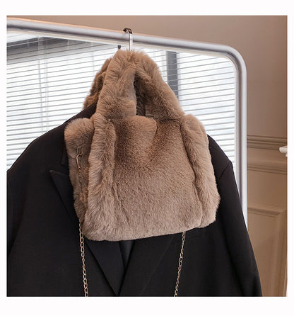 Winter Chain Plush Handbag