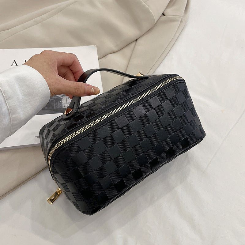 Women's Portable Cosmetic Bag