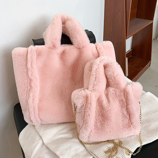 Winter Chain Plush Handbag